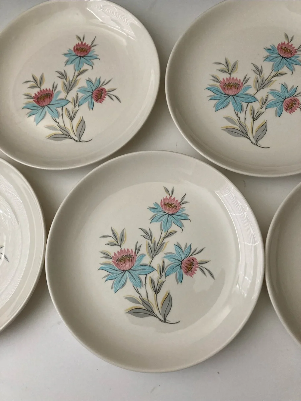 5 Vintage Steubenville Pottery Fairlane Pattern Round 7.25” Plate Floral Set Lot